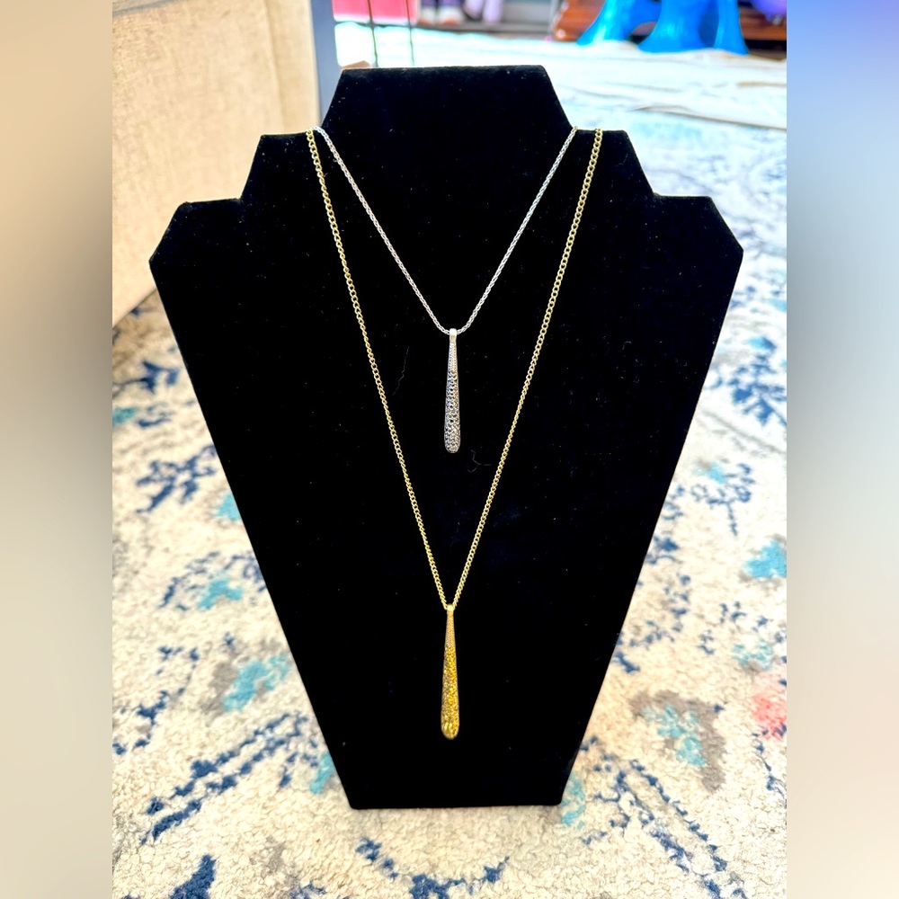Lucky brand silver and gold teardrop pendant layered necklace